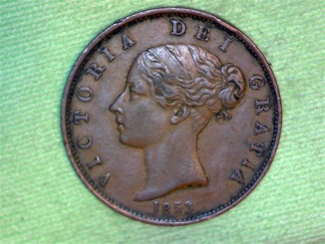 1853-Victoria-Halfpence
